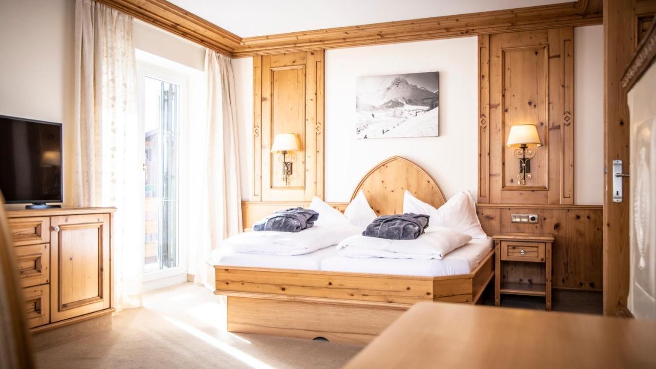 Anthony'S Alpin Hotel Garni Lech am Arlberg Exteriör bild
