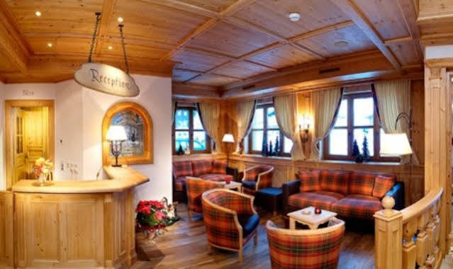 Anthony'S Alpin Hotel Garni Lech am Arlberg Exteriör bild